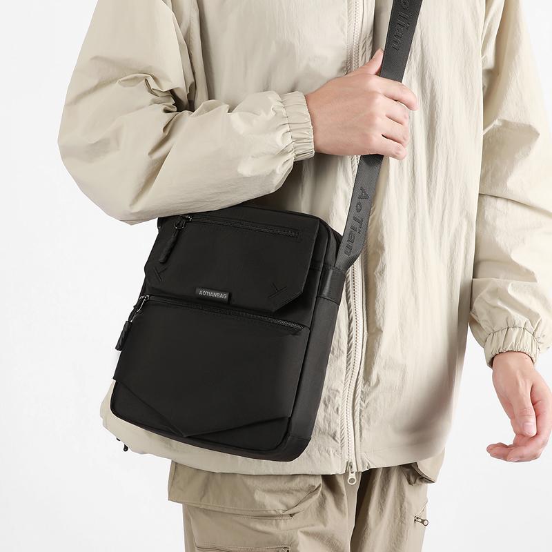 Herren Große Kapazität Mehrfachtaschen Oxford Tasche Schulter Umhängetasche