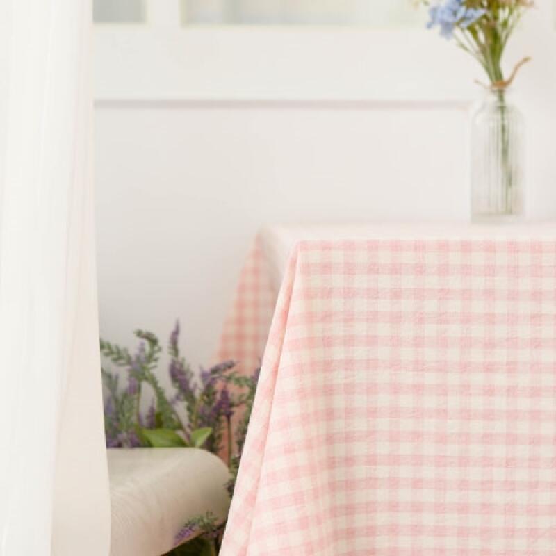 Melancheck pink cotton tablecloth For 2 people