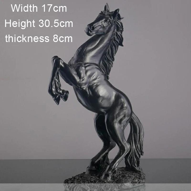 

Creative Resin Horse Sculpture Ornament, Gold Arriving at Success, Home Living Room Study Bookcase Office Decoration Crafts, 1Pc