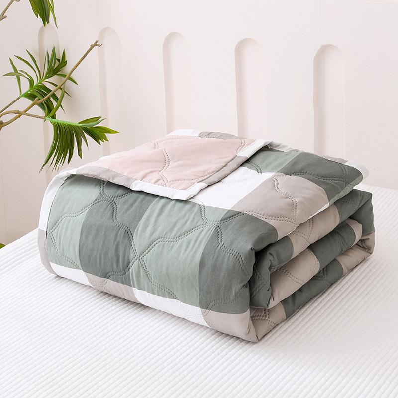 Washed Cotton Summer Quilt - Lightweight, Breathable, Machine Washable