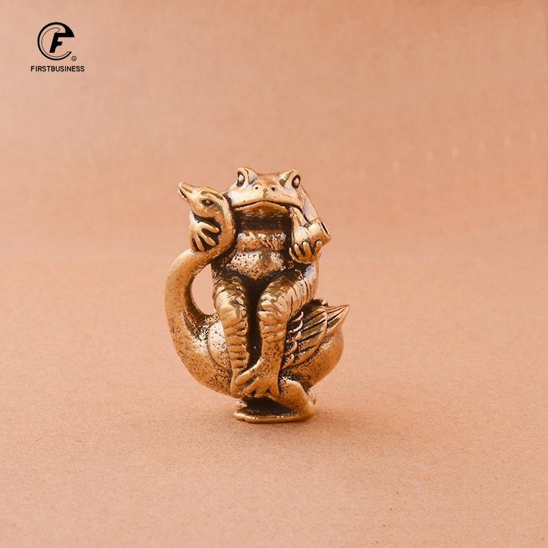 Copper Mini Tea Ceremony toad-swan Frogs Sculpture Good luck in romance Ornaments Home Decoration Accessories Bring Lucky Decor