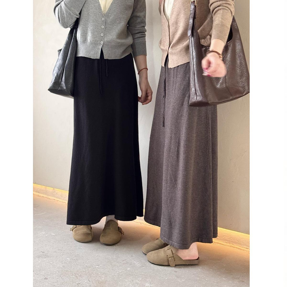 

Women s Gray Wool Cashmere High Waist A-line Long Skirt for Autumn/Winter Extra Large чорний
