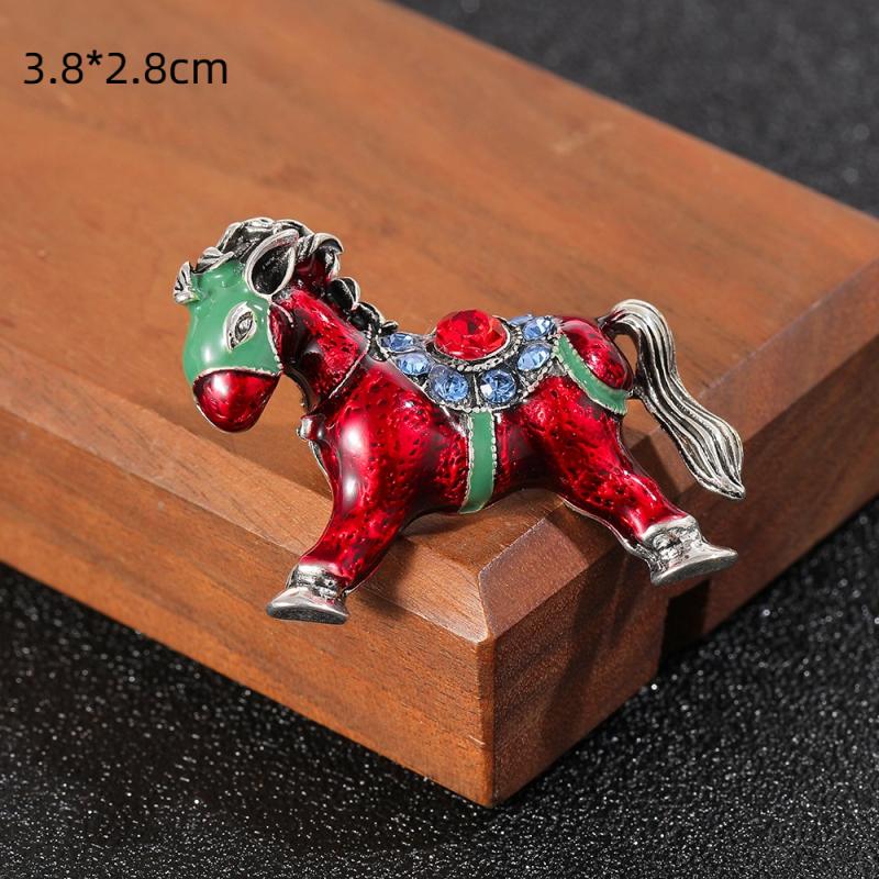 Vintage Court Style Enamel Galloping War Horse Brooches Pins For Women Clothing Accessories Men Fashion Suit Lapel Corsage