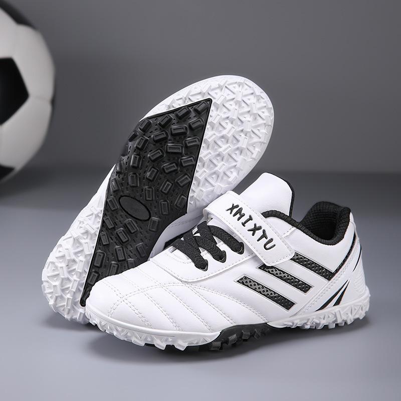 

Детские футбольные бутсы для внешней торговли, тренировочная обувь, для мальчиков и девочек, для учеников начальной и средней школы, для детского сада, специальные бутсы TF с шипами для игры на сломанном газоне 39