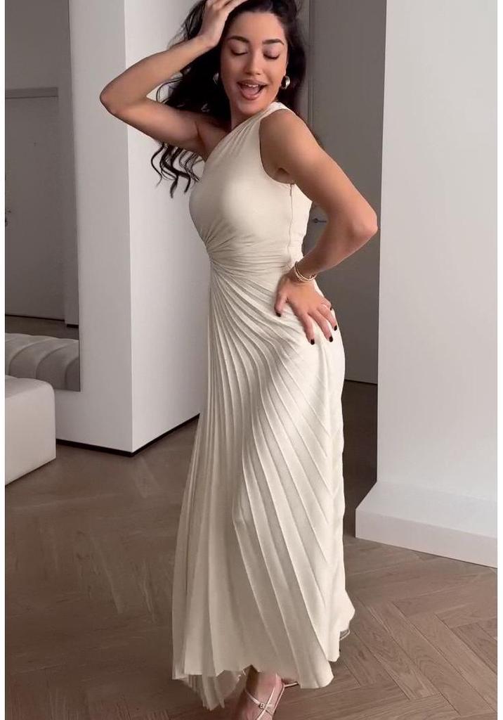 2025 Summer European-American Women's Off-Shoulder Pleated Solid Color Dress
