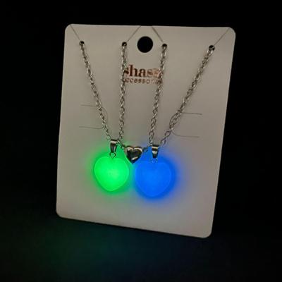 Conjunto de Colar com Pingente Magnético de Coração Hexagonal Europeu e Americano