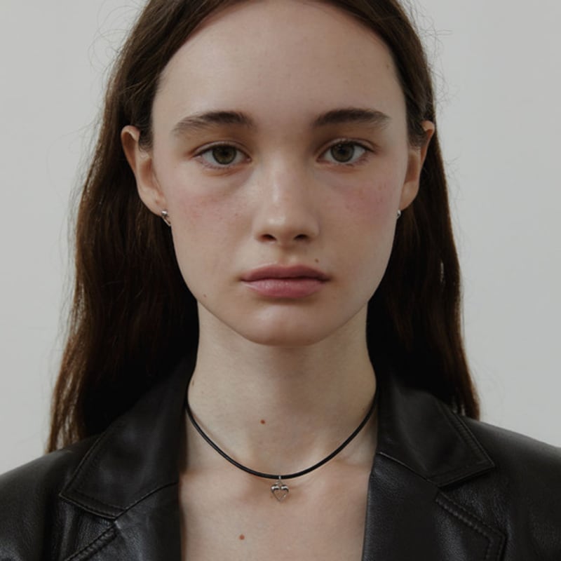 LOVE ME MONSTER Mini Mont Leather Choker (L243MNK050)