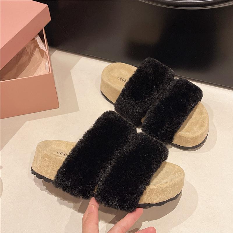 Women wearing fluffy slippers in the autumn of 2025 new gentle retro casual slippers thick bottom heightening one-word cotton mop