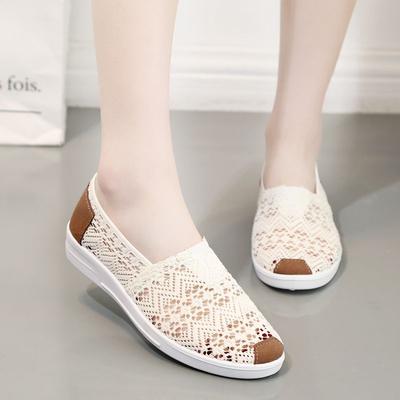 Women Flat Shoes  New Summer Fashion Breathable Hollow Mesh Soft Sole Casual Women Comfortable Sliding Shoes