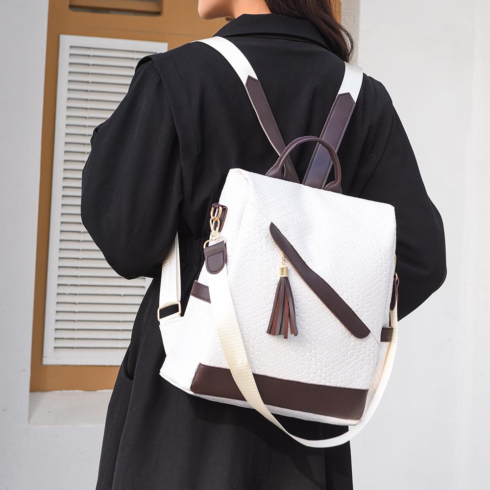 Women's backpack women's new PU women's bag European and American retro leisure outdoor travel backpack anti-theft bag
