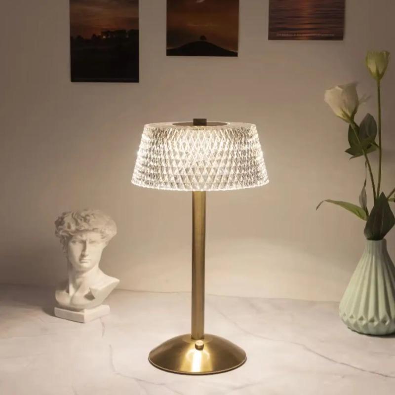 

Minimalist LED Desk Lamp Touch Control 3 Color Dimmable Rechargeable Night Light Bedroom Bedside Indoor Atmosphere Home Decor A Thin rod білий