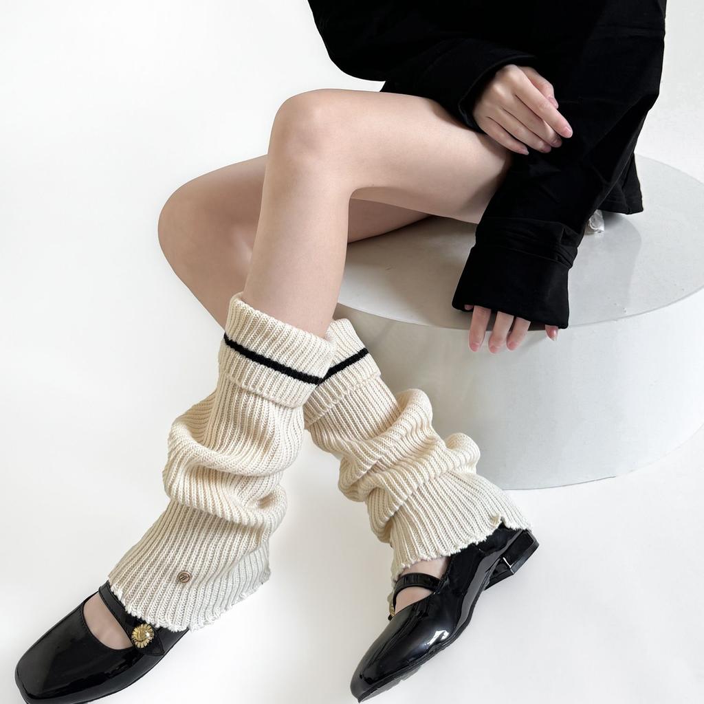 Metal Buckle Design Cuffed Loose Slouchy Leg Warmers for Women Autumn Winter Warm Striped Preppy Style