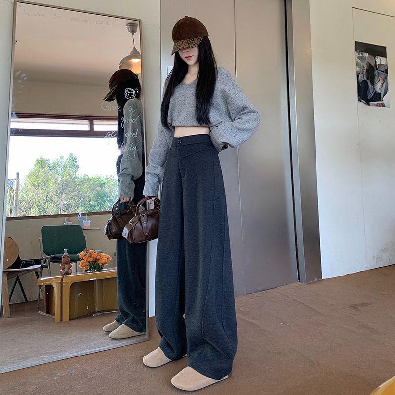 

Women s White Wool Banana Pants: Autumn/Winter 2024 Loose Fit, Straight Leg, Casual Sweatpants 2XL (Up to 150 lbs)