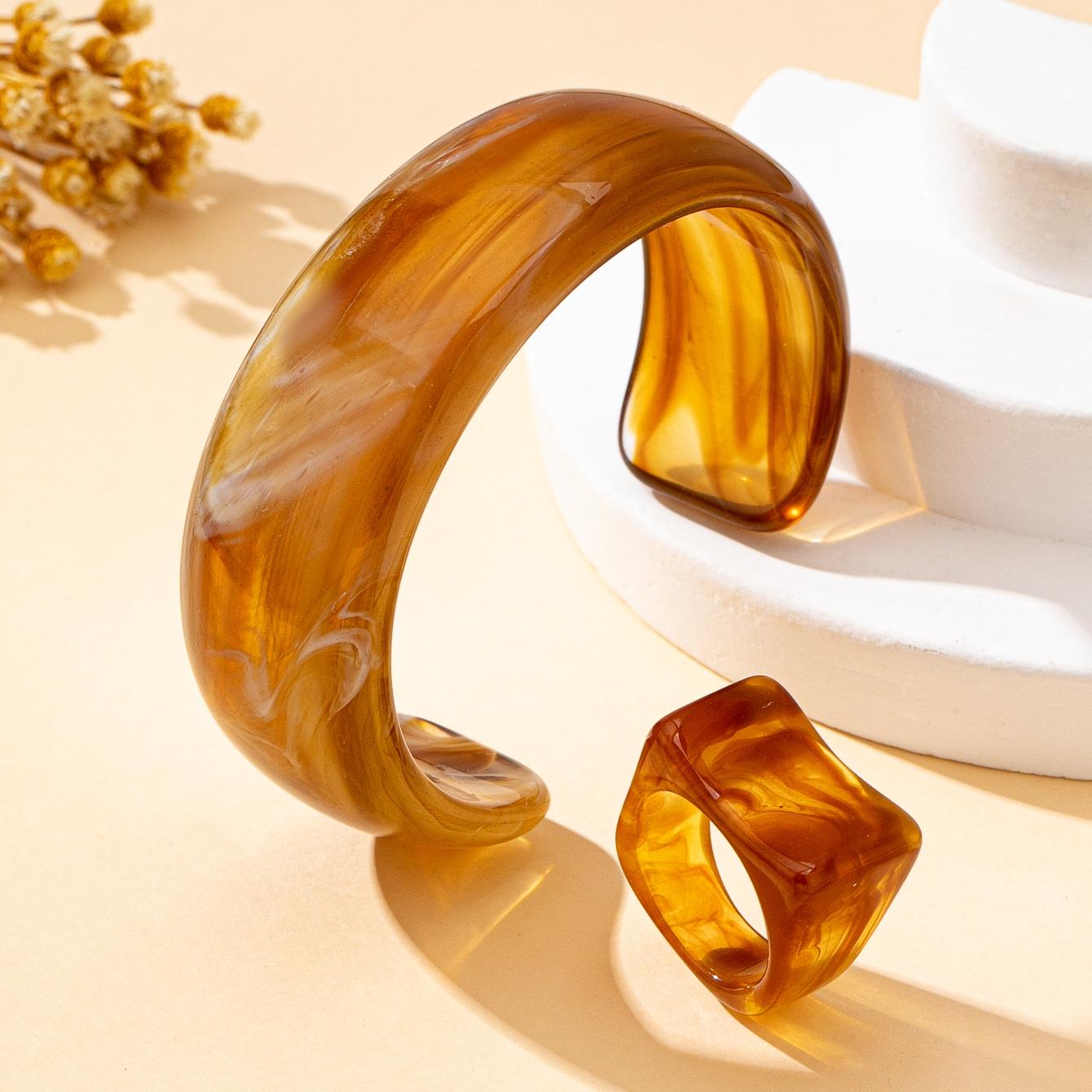 

Women s Jewelry Set, Fashionable and Simple Glossy Resin Bracelet and Ring Set, Suitable for Daily Wear and Gift-Giving. Please Pay Attention to the I коричневый