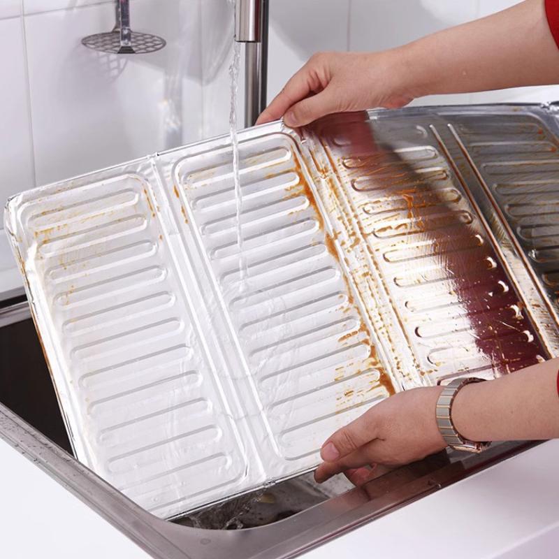 Gas Stove Foldable Aluminum Foil Anti-Splash Baffle, Heat Insulation Oil Splatter Guard With Overflow Protection For Kitchen Coo
