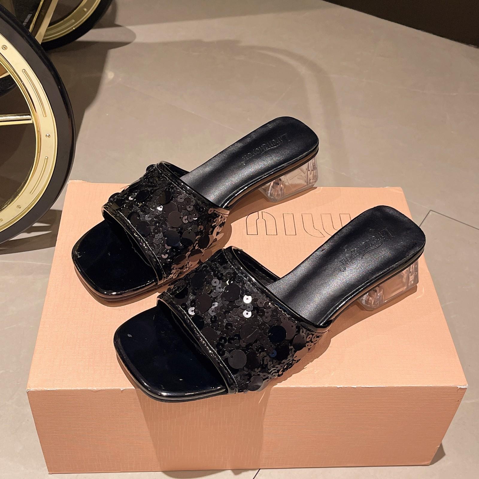 

Летние женские тапочки, однотонные, высокого качества, новая женская обувь на плоской подошве, нескользящие уличные женские пляжные тапочки с бриллиантами 40