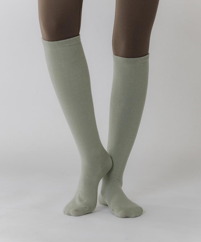 EQUA Soft Athle-Fit Knee Socks_Green Tea