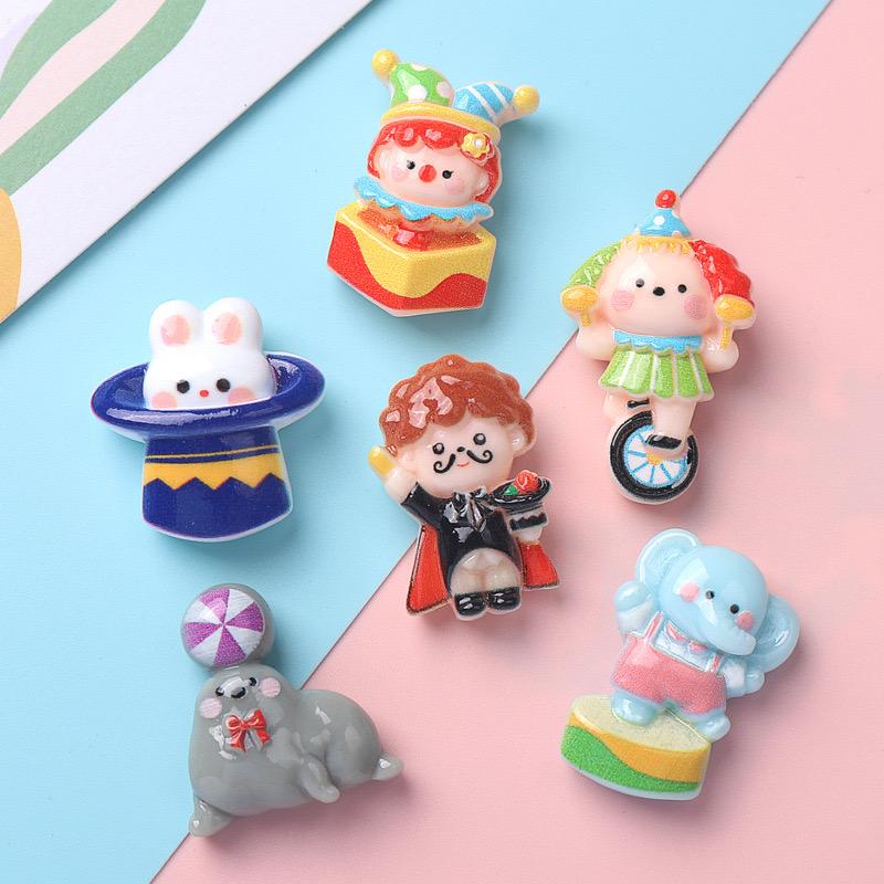 10Pcs New Cute Cartoon Circus Magician, Sea Lion, Clown Series Flat Back Ornament Jewelry Bows Accessories