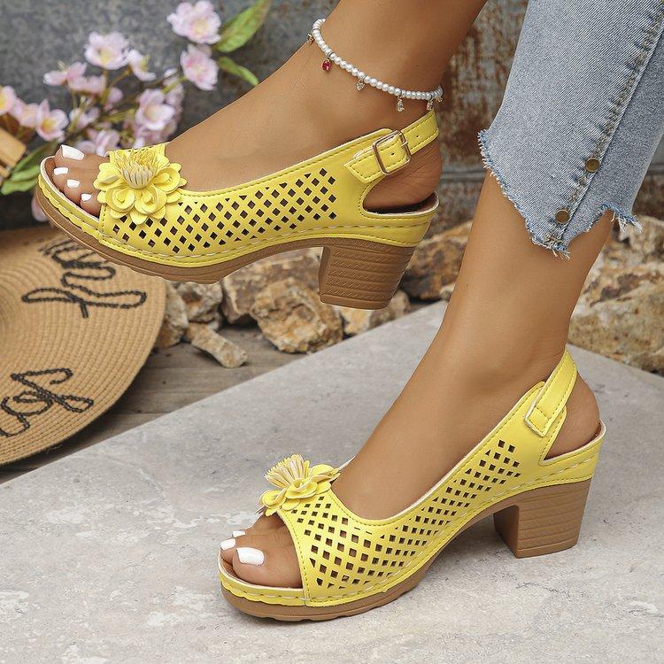 

Flower sandals women s new fashion hollow casual buckle with high-heeled sandals 36 жовтий