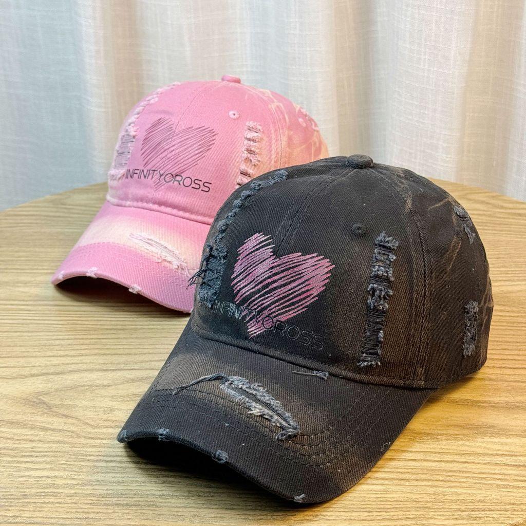 Cotton Baseball Cap With Heart Embroidery For Spring And Summer Sun Protection