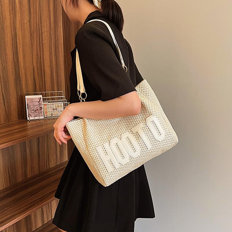 College Students' One-shoulder Beautiful Trendy Big Bag for Women In Class Large Capacity Spring New Style Commuter Toys Women