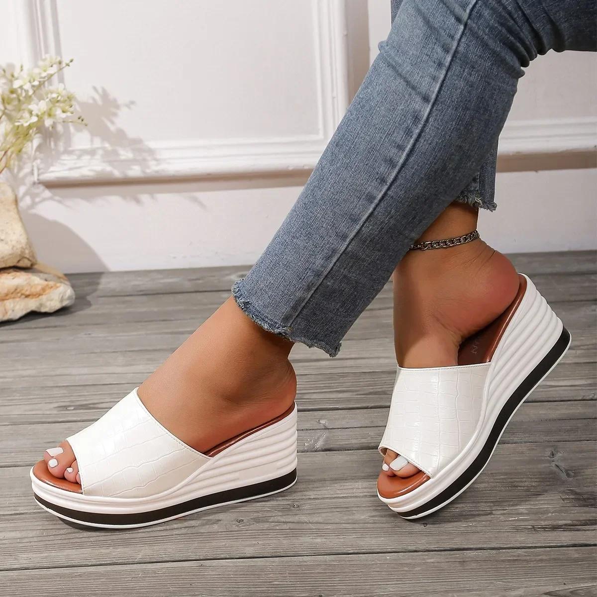 

Fashion Ladies Shoes Summer Hot Sale Peep Toe Slippers Women Fashion Plus Size Casual New Leopard Print Women s Platform Wedge Sandals 35