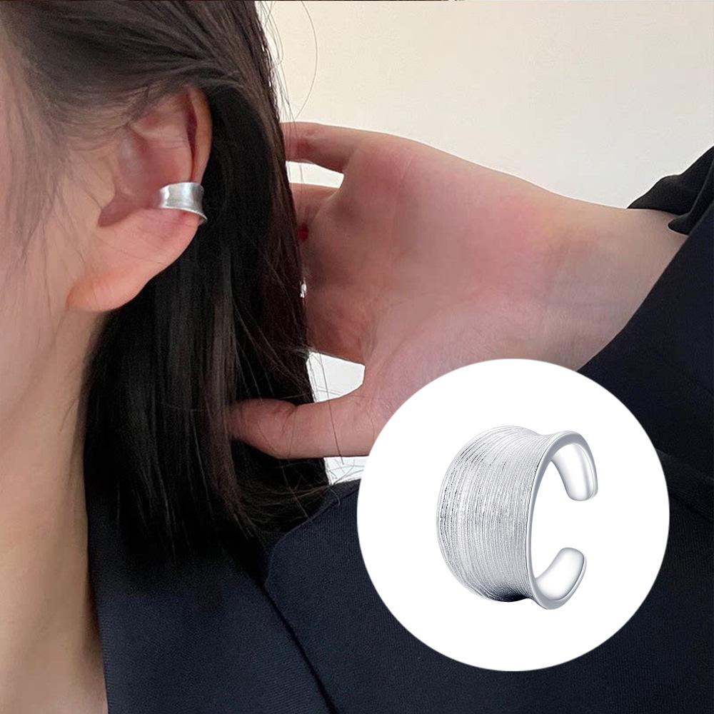 Luxurious Zircon Wave Cross Non-Pierced Ear Clips with Full Diamond Design for Women