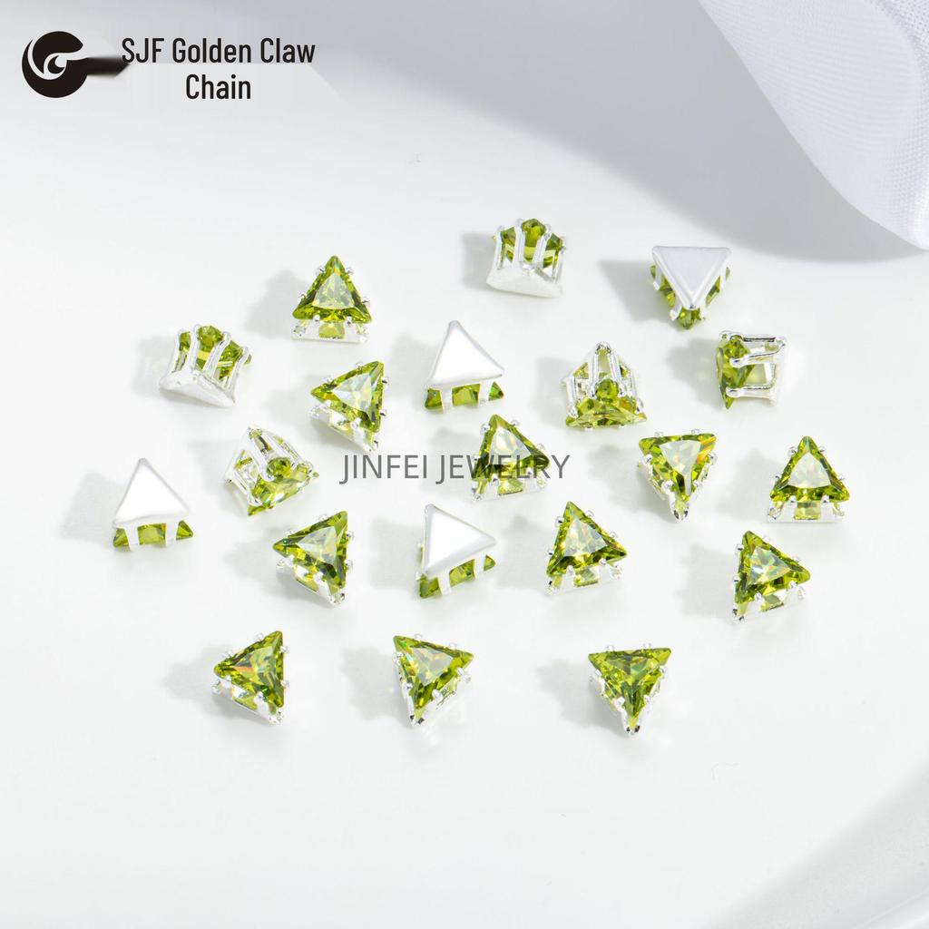 Strass con Griffa a Triangolo: Zircone di Vetro Cristallino 4x4/5x5mm per Braccialetti Fai da Te