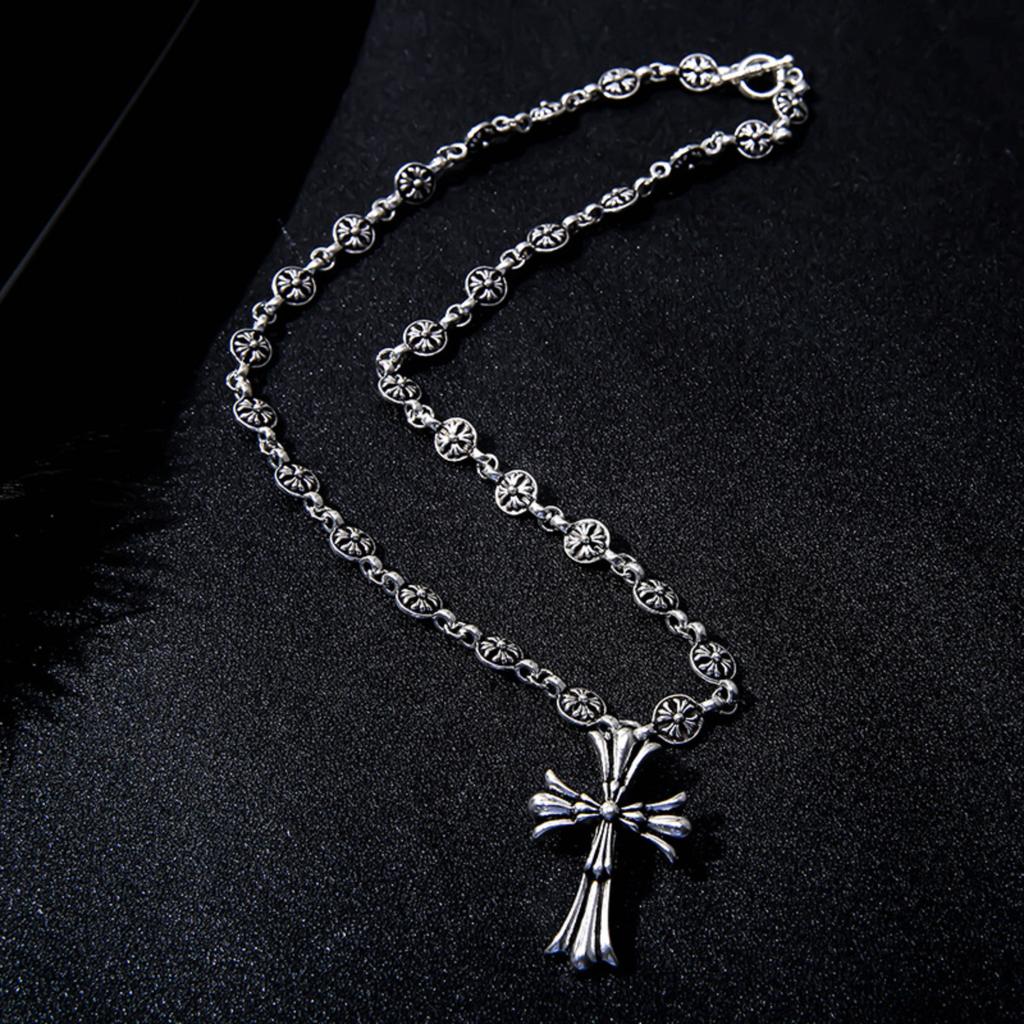 Minimalistischer Kreuz-Anhänger Halskette für Damen 60CM Kettenlänge 47 Gramm Gewicht Einzigartiges Design Stilvolle Gliederkette Geeignet für den täglichen Gebrauch