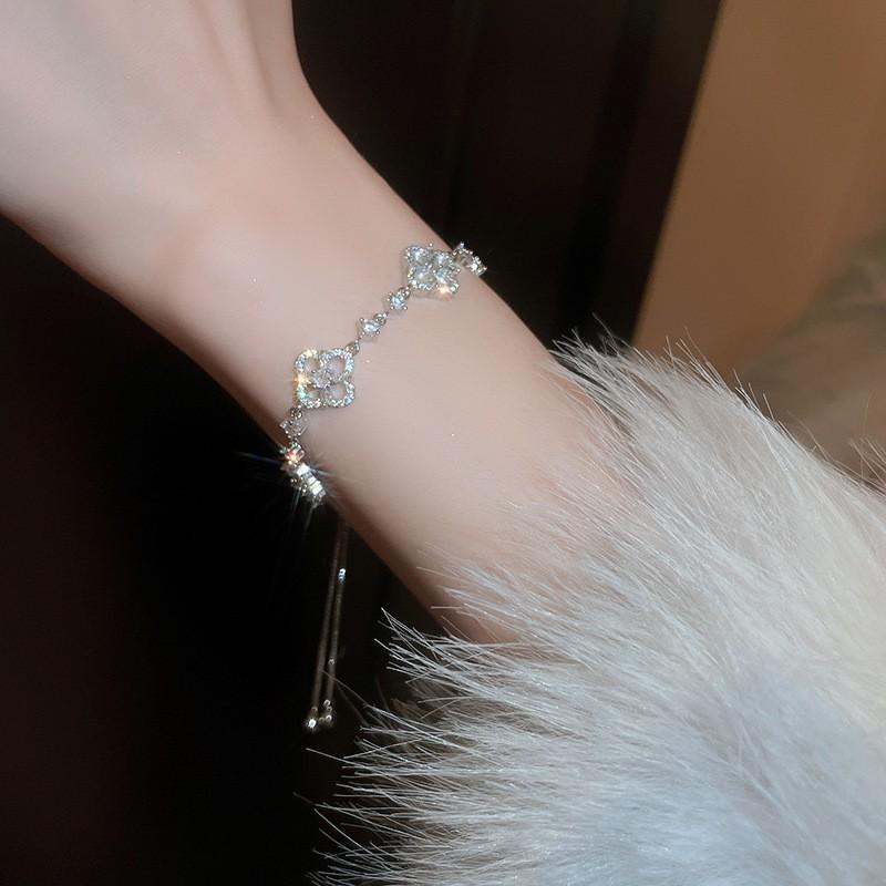 Elegant Adjustable Pull-Through Bracelet Women Silver-Tone Alloy With Rhinestone Accents Geometric Circular Design
