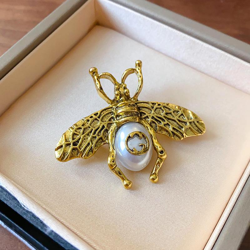 Винтажная брошь-пчела со стразами: Элегантный европейский и американский дизайн, Изысканный высококлассный модный аксессуар.