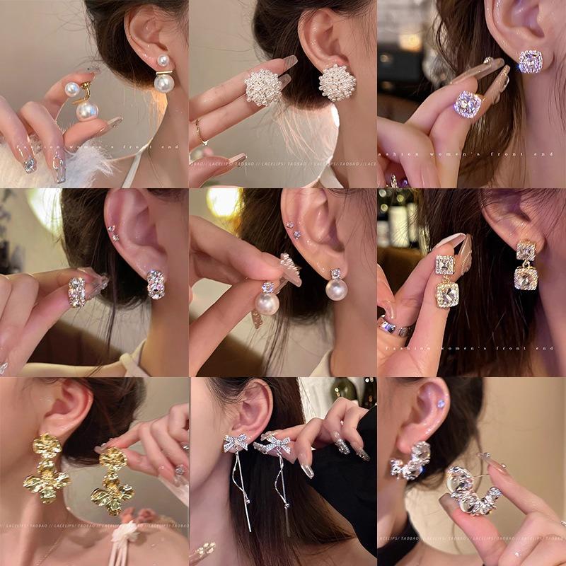 Silver needle flash zircon earrings, women's exquisite temperament stud earrings, spring and summer earrings.