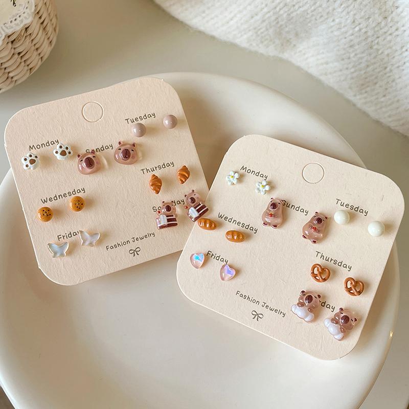 1Set Cute Cartoon Capybara Animal Earrings For Women Girls Trendy Kawaii Capybara Bread Earrings Jewelry Accessories Gifts