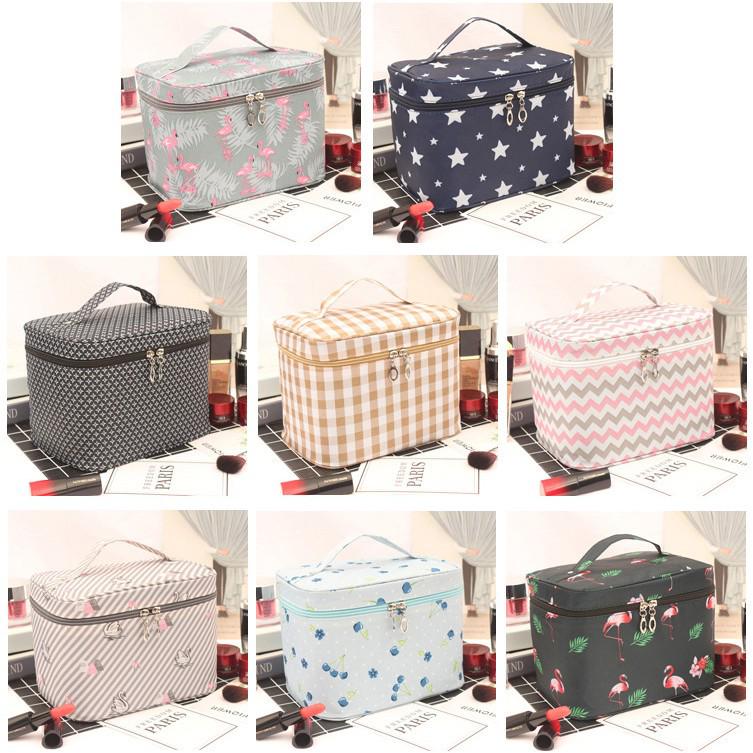 Korean Style Waterproof Toiletry Bag - Large Capacity, Simple and Elegant Women's Cosmetic Storage