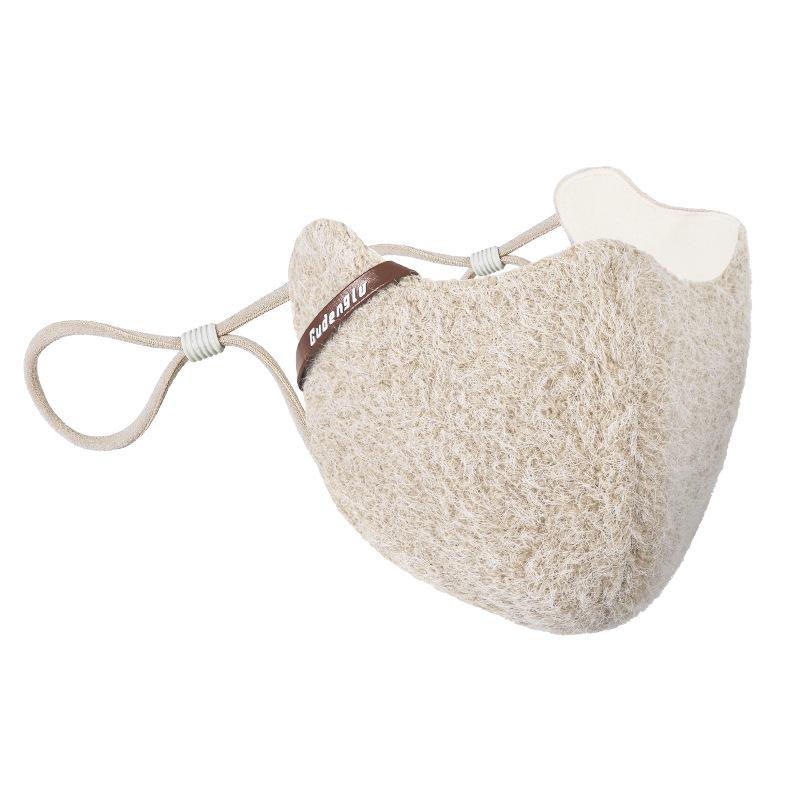 

Luxury 3D Plush Mask: Warm, Windproof, and Fashionable Women s Outdoor Face Covering for Autumn and Winter