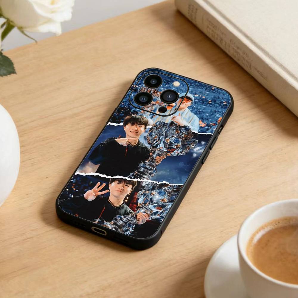 C-Keria Handyhülle Für iPhone 17 16 15 14 13 12 Max Plus Silikon Schwarze Hülle