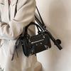 Trend Rivet Locomotive Bag Women's 2025 New High-end Shoulder Messenger Bag Large-capacity Retro Portable Pillow Bag
