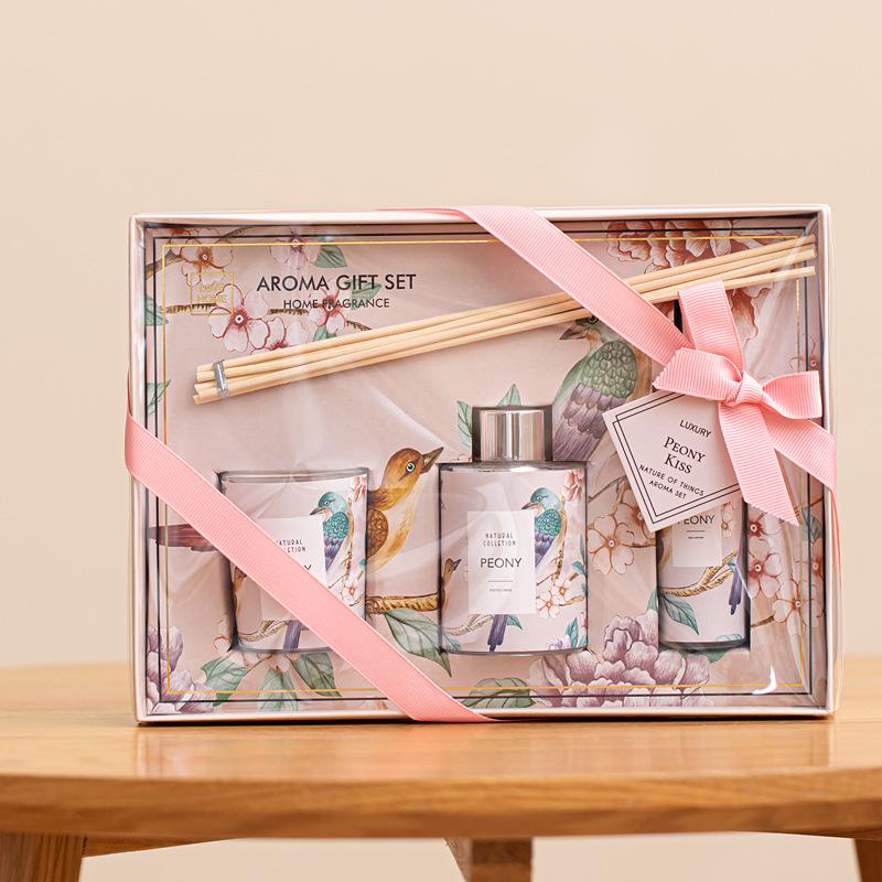 Flameless Aromatherapy Gift Box: Scented Candles & Fresh Air Freshener Souvenirs Gift Box Set