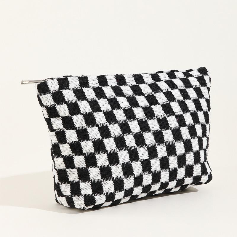 Makeup Bag Checkered Cosmetic Bag Travel Toiletry Bag Organizer Cute Makeup Brushes Aesthetic Accessories Storage Bag for Women