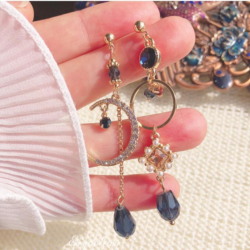 Sweet Shiny Crystal Geometric Circular Drop Earrings Long Asymmetric Fine Moon Modelling Fashion Women Earrings