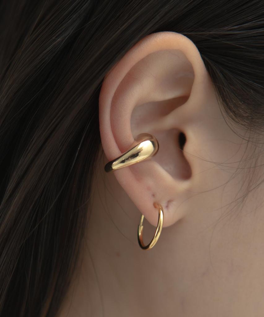 Novice Tokyo Drop Ear Cuff / Gold