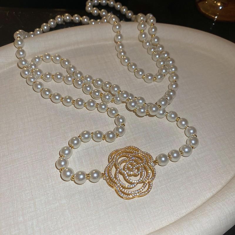 Diamond Water Drop Pearl Beaded Necklace Autumn and Winter French Light Luxury Sweater Chain Fashionable Versatile High-end Jewelry