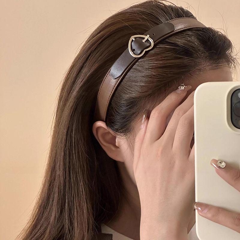 1pc The Colors of Autumn! Coffee Colored Belt Buckle, Heart-shaped Headband, Women's New Headband, Maillard Headband