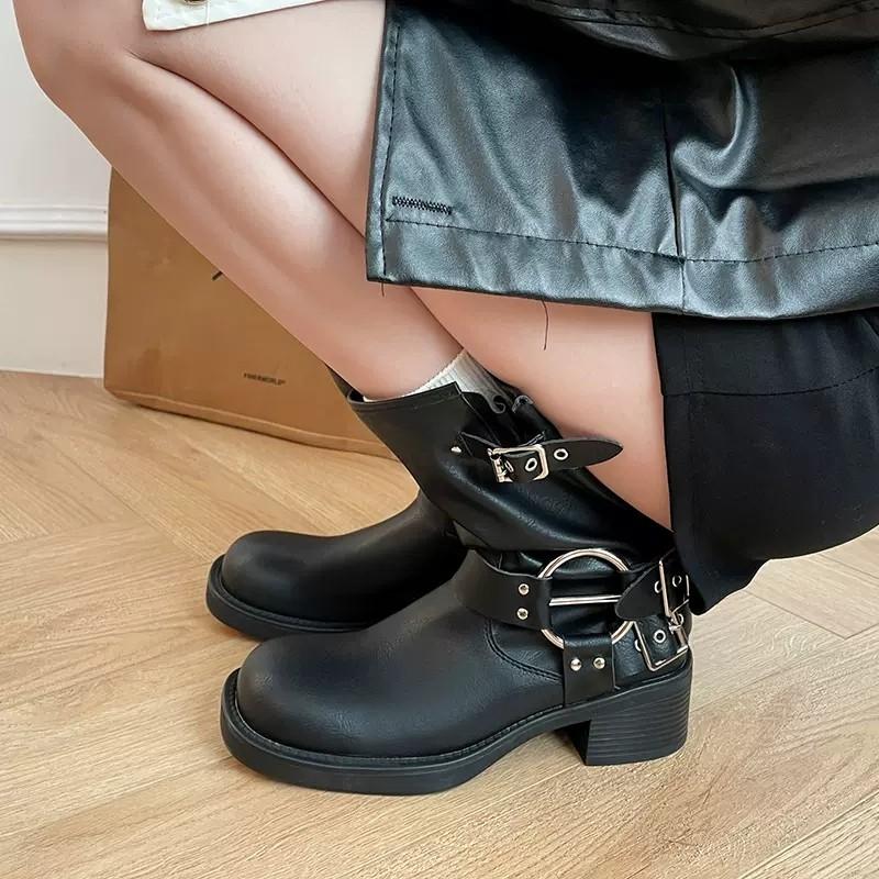 Mode Britischer Stil Retro Runde Zehe Mid-Calf Stiefel Dicker Absatz Plateau Damenstiefel Winter Neu Western Mode Übergröße Stiefel