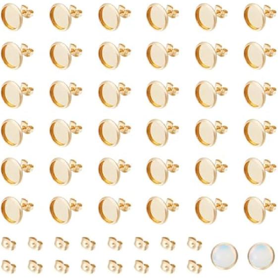 

UNICRAFTALE 100 шт. Заготовки для серег-пуссетов с 18-каратным золотым покрытием, 6 мм, круглые кабошоны, безели, подносы, штифты из нержавеющей стали, фурнитура для пуссетов с 10mm