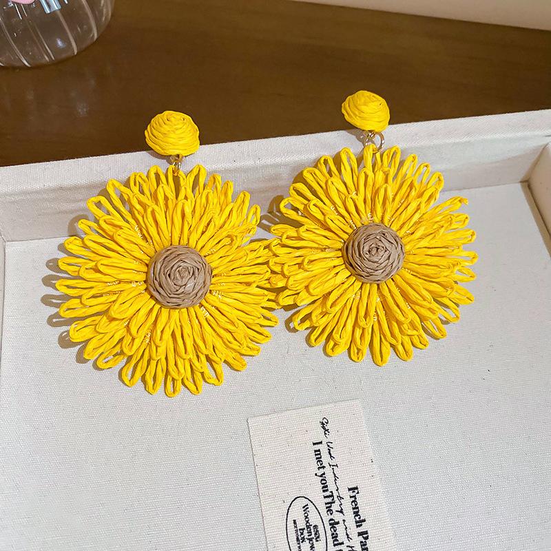 Super fairy pink flower love fringed earrings versatile temperament earrings light luxury earrings women