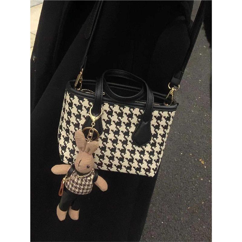 

2025 new thousand bird grid women s bag rabbit decorative handbag shoulder messenger bag casual versatile bag high sense