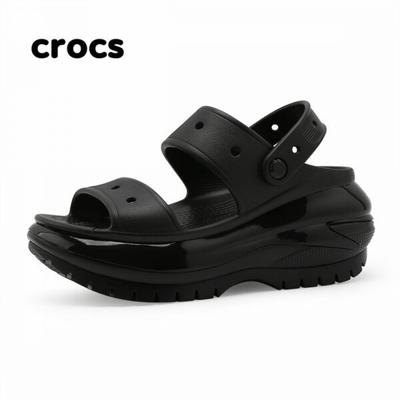 ClaSSic Mega CruSh Black Women S SandalS Aqua ShoeS
