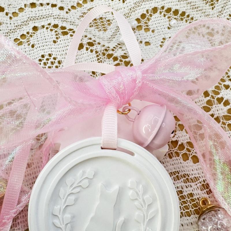 1pcCar Cute Cat Aromatherapy Hanging Decoration Bedroom Wardrobe Plaster Pendant Diffuser Stone Wedding Gift Pink Bow Bell