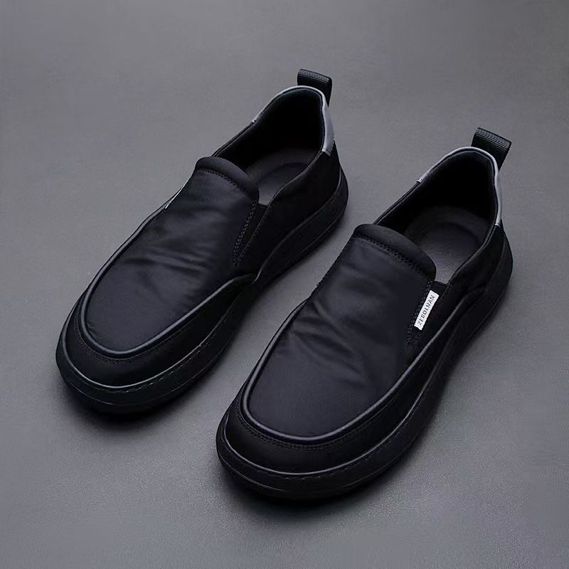 Fashion Men's Autumn Breathable Cloth Shoes Fashion Lazy Slip-on Sneakers Breathable Comfortable Casual Lightweight Men's Cloth Shoes